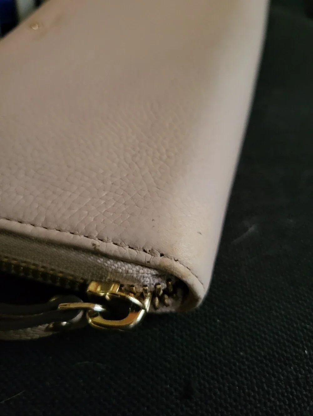 KATE SPADE POWDER PINK ZIP LEATHER WALLET VINTAGE